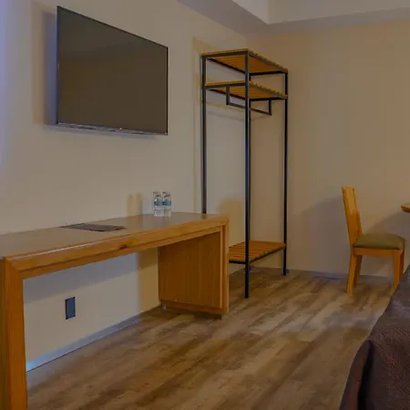 Hotel Lord (Adults Only)